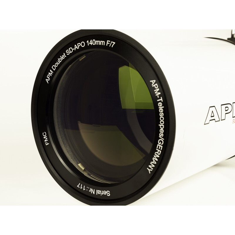 APM Refrator apocromático AP 140/980 SD OTA